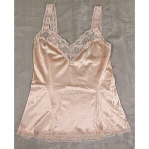 Vintage Warners Laurel Camisole Baby Pink Lace Trim Size 34 Coquette Fairy Top